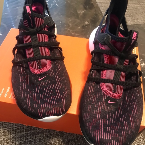 Nike flex contact 3/ worn 1 time /comfortable/cute - Picture 5 of 7